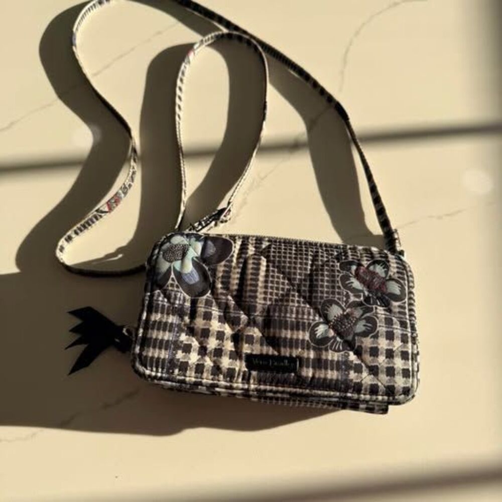 Vera Bradley Crossbody Wallet  Black, Gray Quilted Pattern